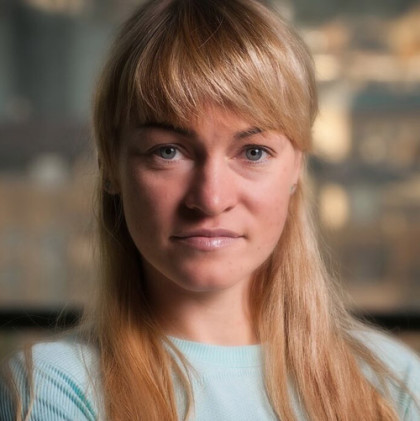 Smelkova