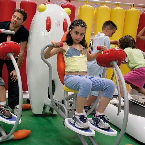 fitnes-i-trenazhernyj-zal-dlya-detej